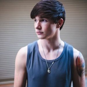 Meet your Posher, Dylan